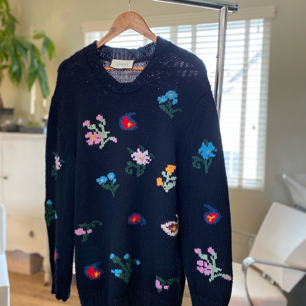 Gucci sweater